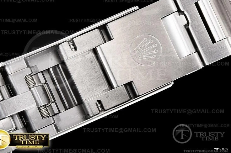 0104 ROLSD093 – Deep Sea Dweller Black Contemporary 1015